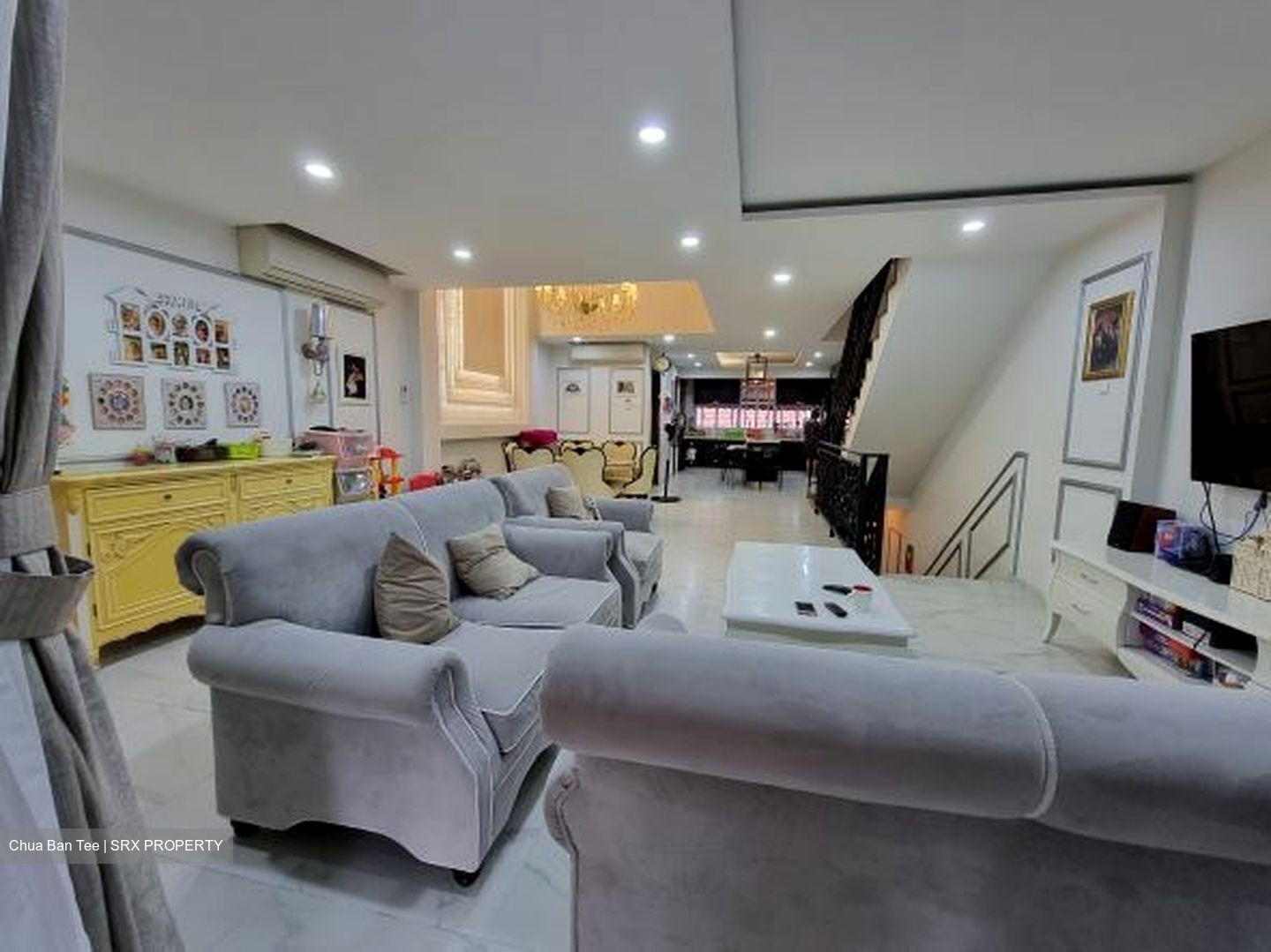 Sembawang Hills Estate (D20), Terrace #327457021